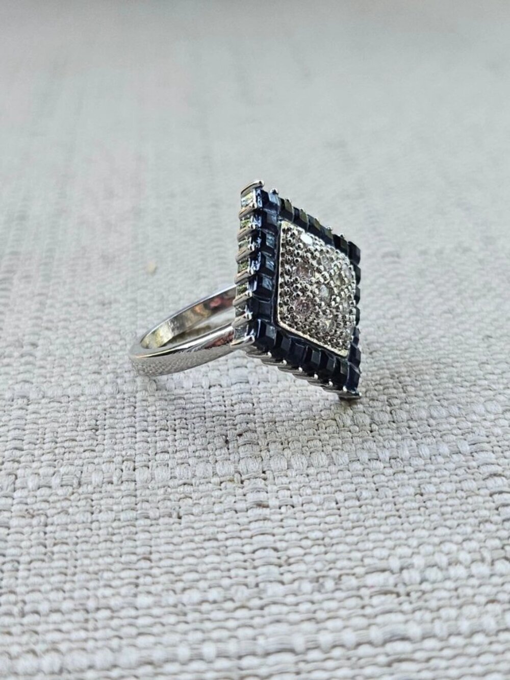 Women Fashion Jewelry Blue Crystals Accent Silver Tone Fashion Jewelry Size - Picture 6 of 12